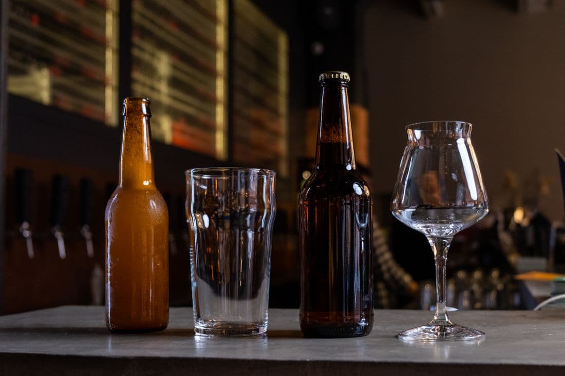 Guía de vasos y copas: cuál va con cada cerveza