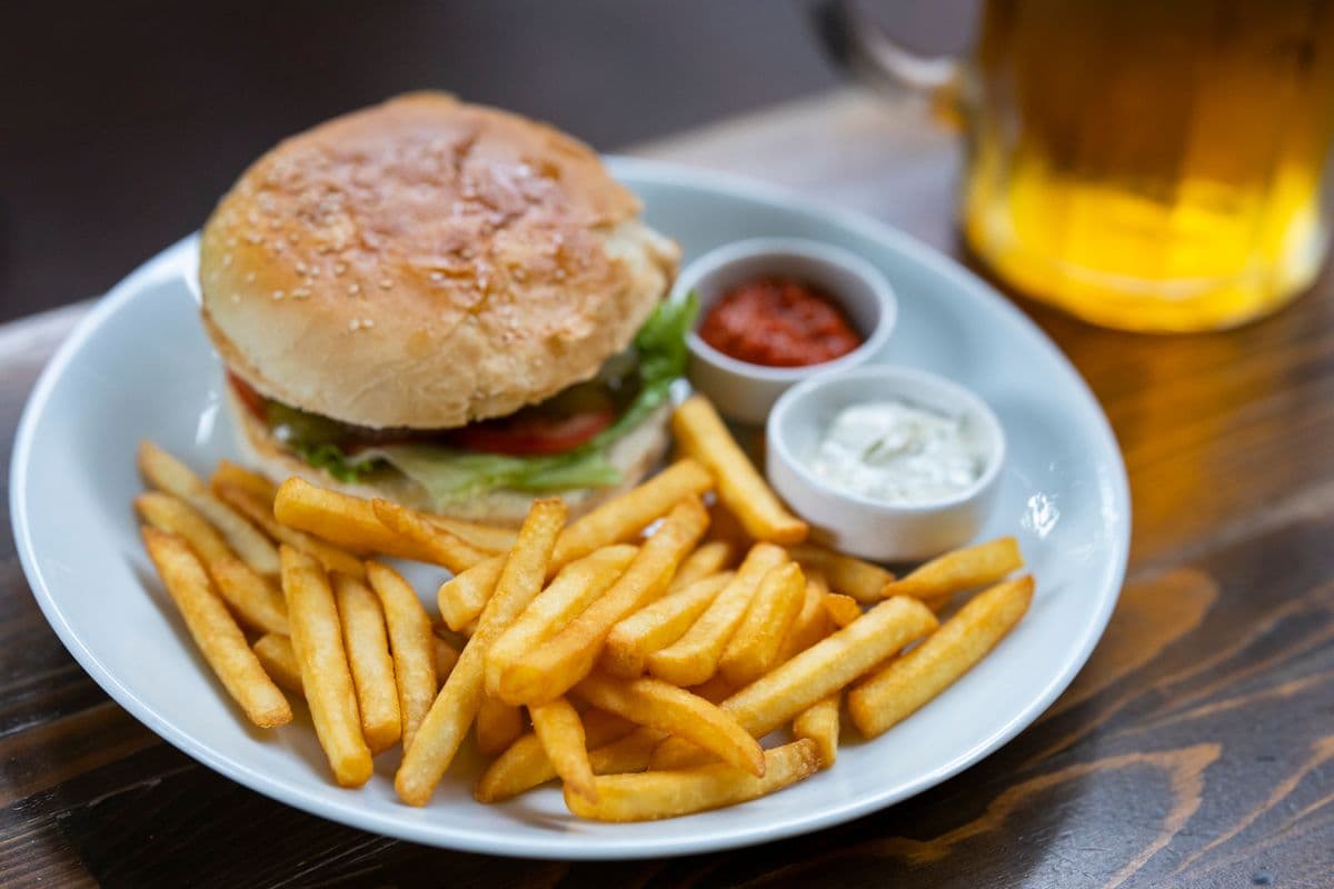 Maridaje con la American Pale Ale: grasa, picante y carácter