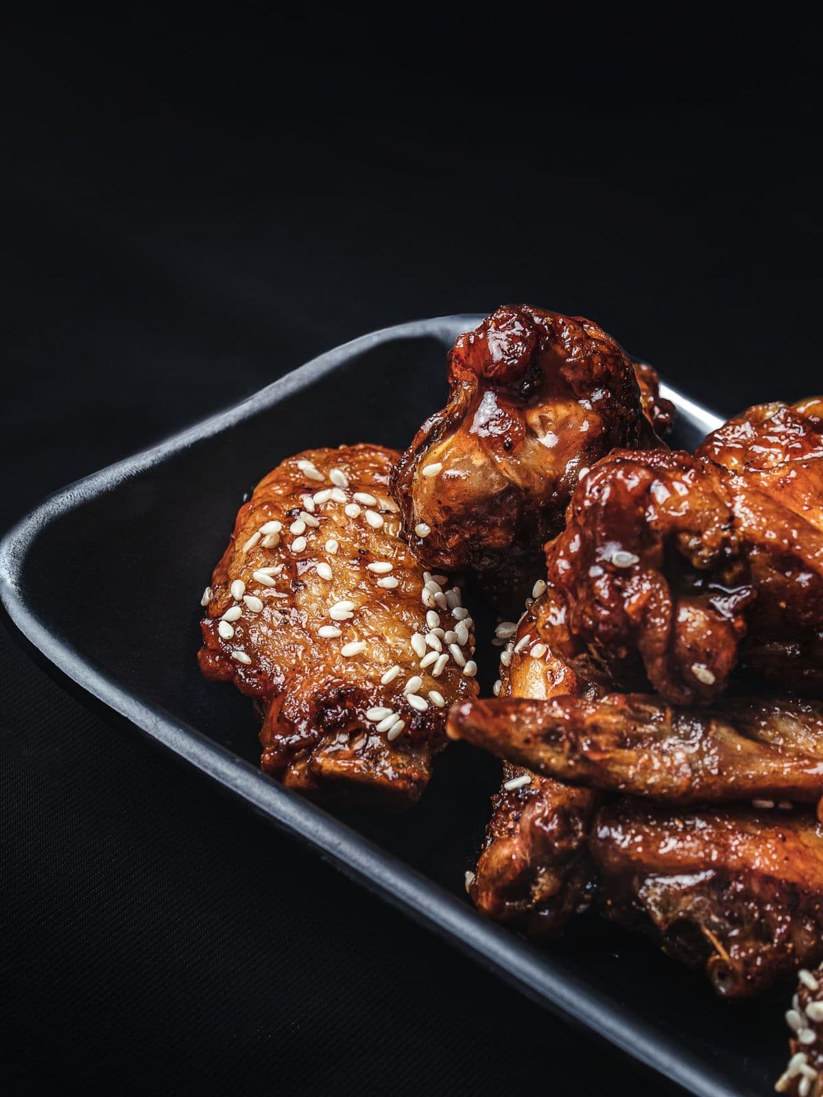 Receta: alitas glaseadas con Briosa Dorada